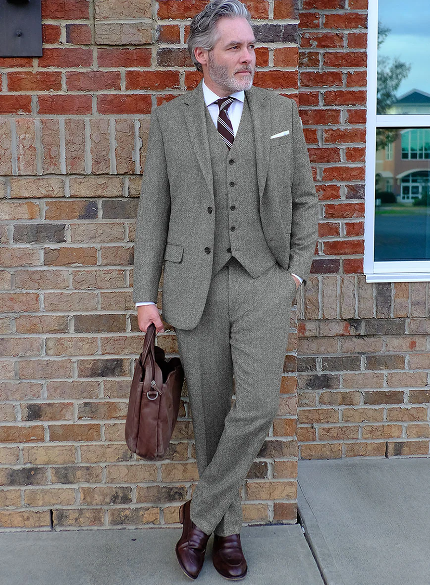 Highlander Light Gray Tweed Suit - Image 2